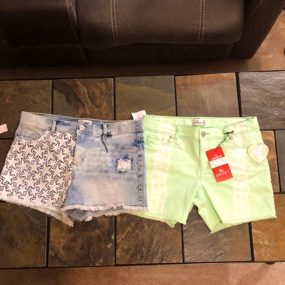 Women's Green Tie-Dye Denim Shorts